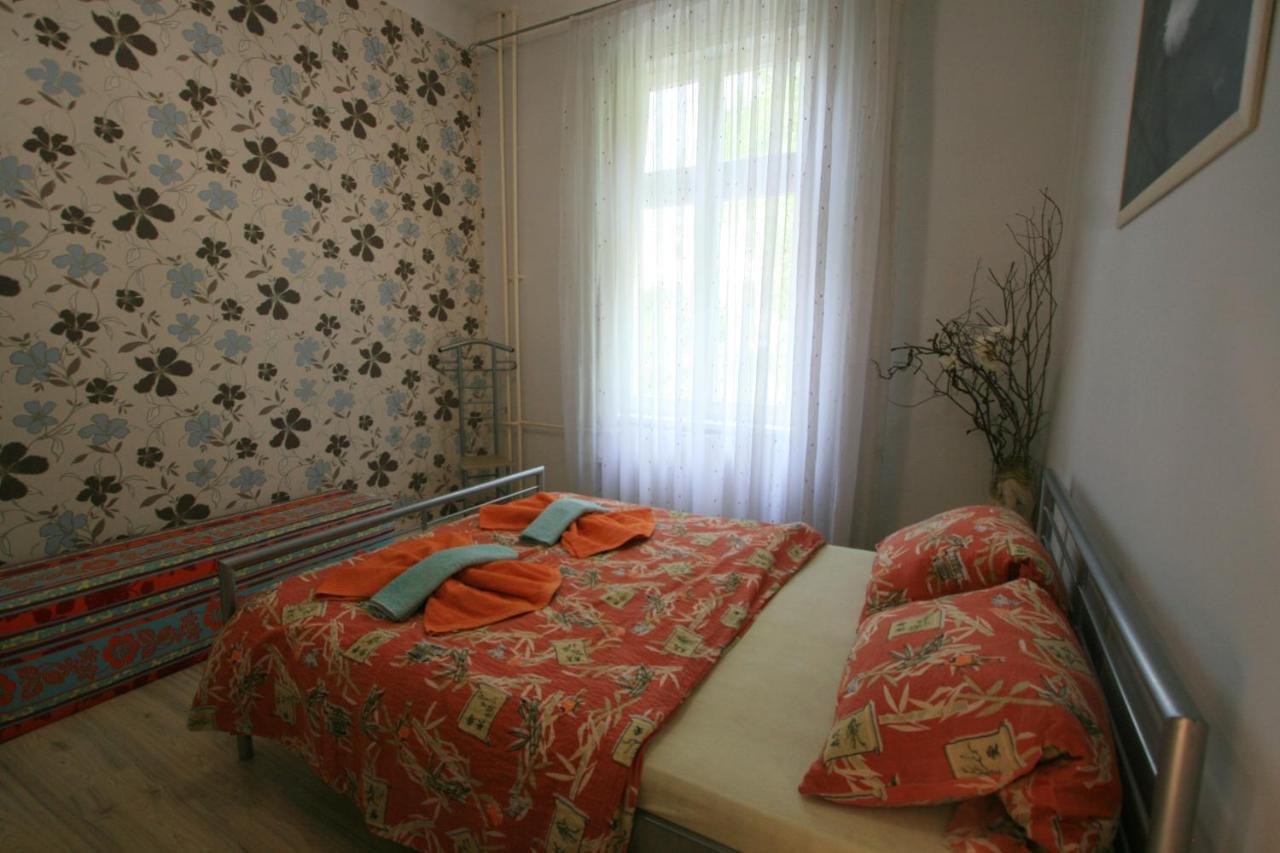 Apartment No 21 - I P Pavlova 34 Karlovy Vary Bagian luar foto