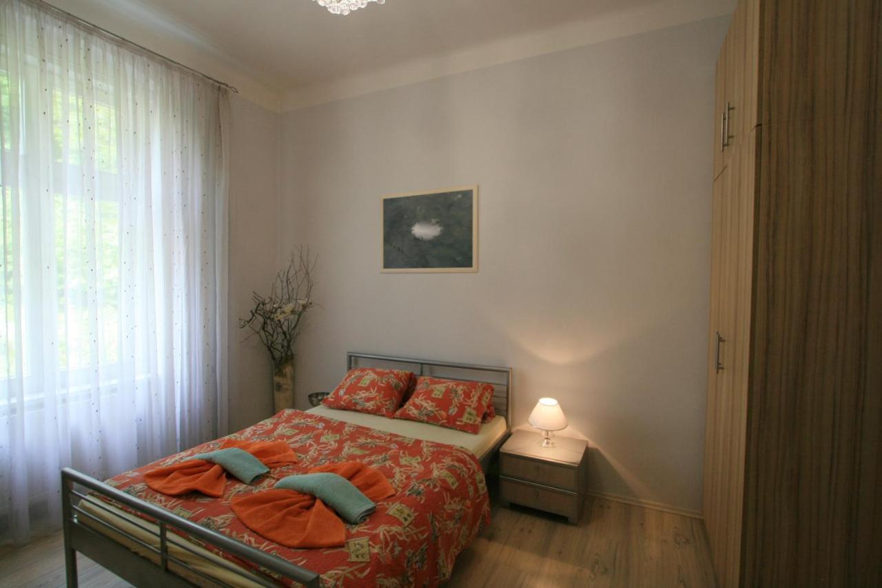 Apartment No 21 - I P Pavlova 34 Karlovy Vary Bagian luar foto